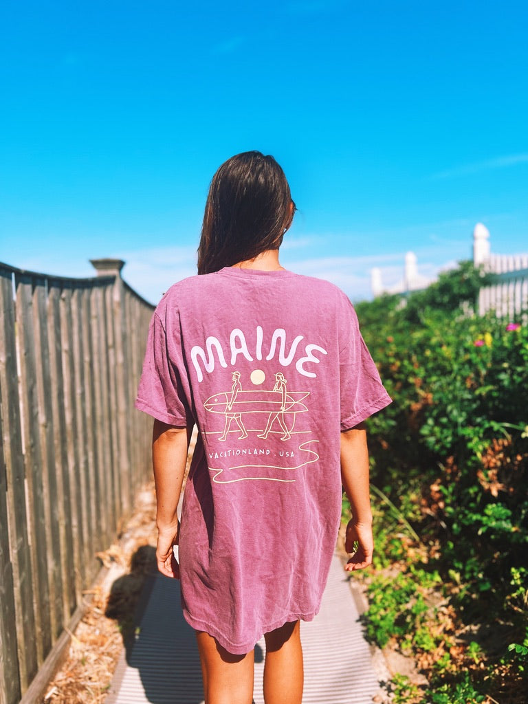 Longboard Surfer - Berry Tee