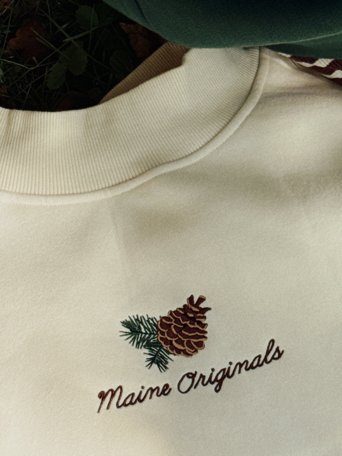 Maine Pine Cone - Mockneck